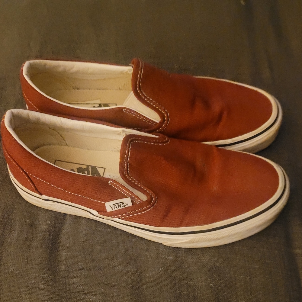 Vans - Picture 2 of 2
